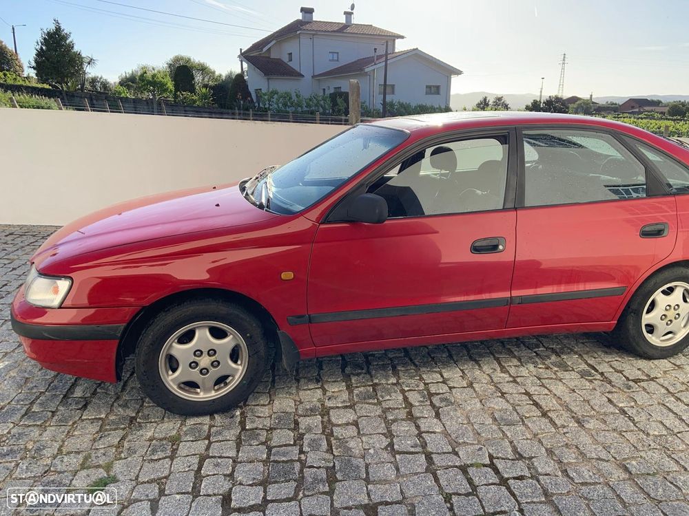 Toyota Carina E Sedan 2.0 - 1