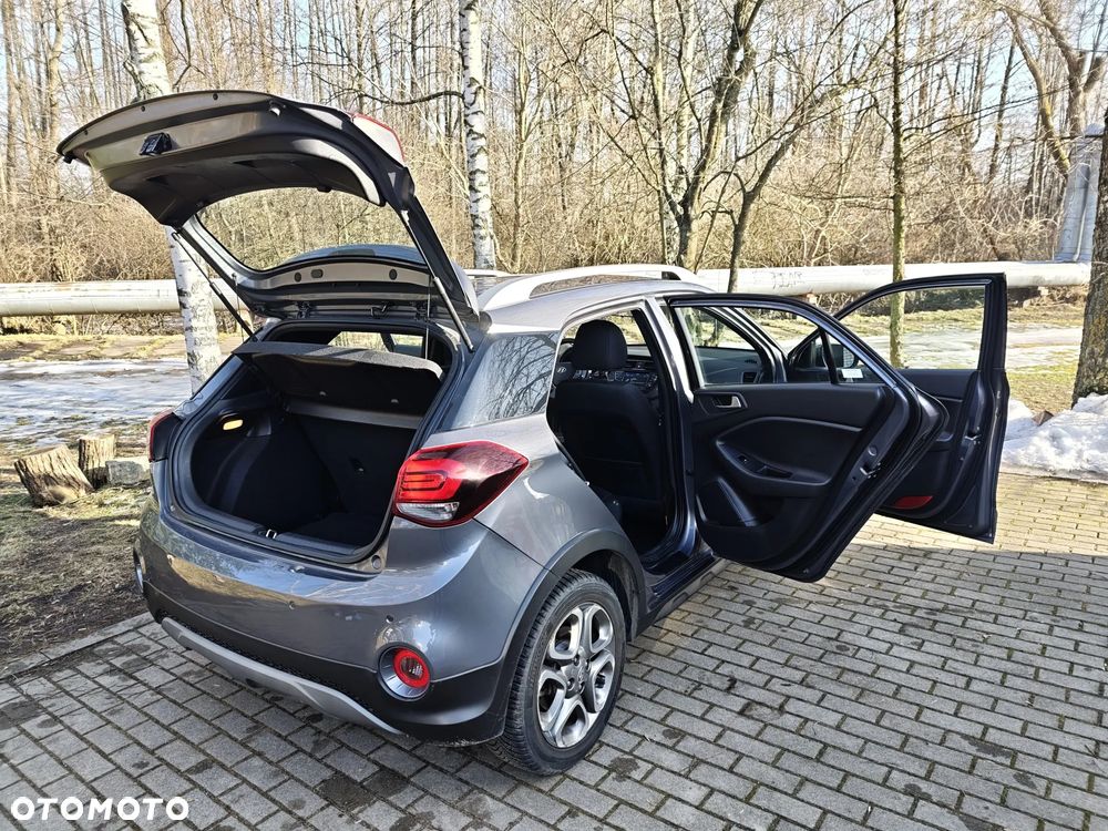 Hyundai i20 1.4 Premium - 35