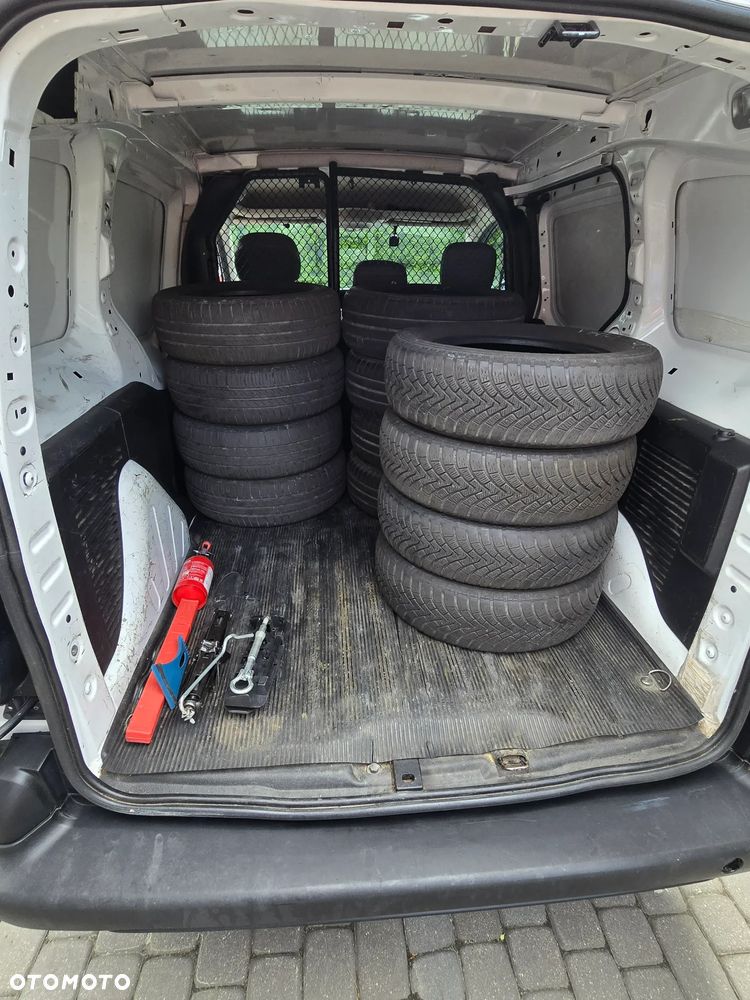 Citroën BERLINGO - 31