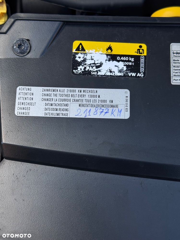 Volkswagen T-Roc 2.0 TDI SCR DSG Sport - 24