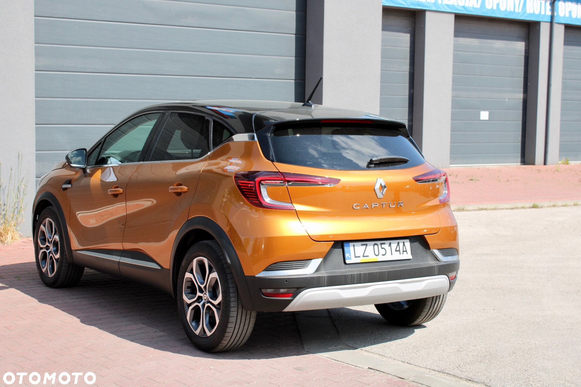 Renault Captur TCe 100 INTENS - 4