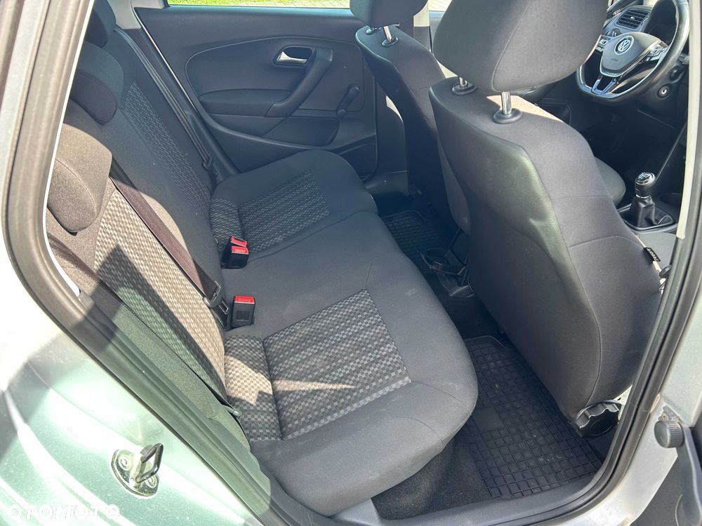Volkswagen Polo - 7