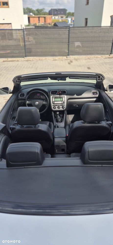 Volkswagen Eos - 4