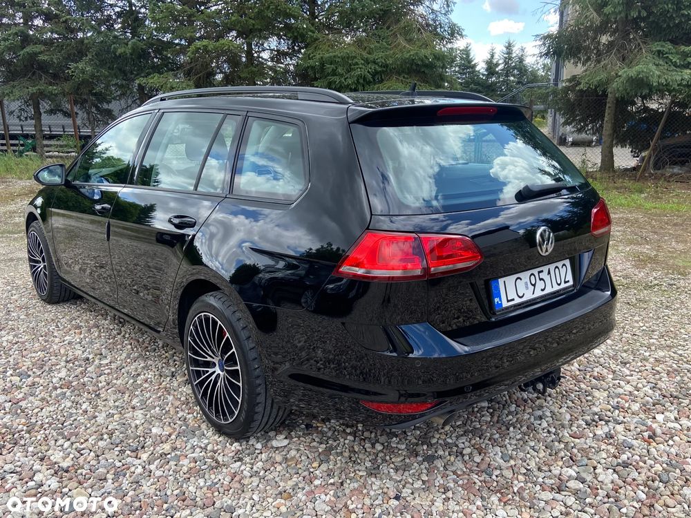 Volkswagen Golf - 18