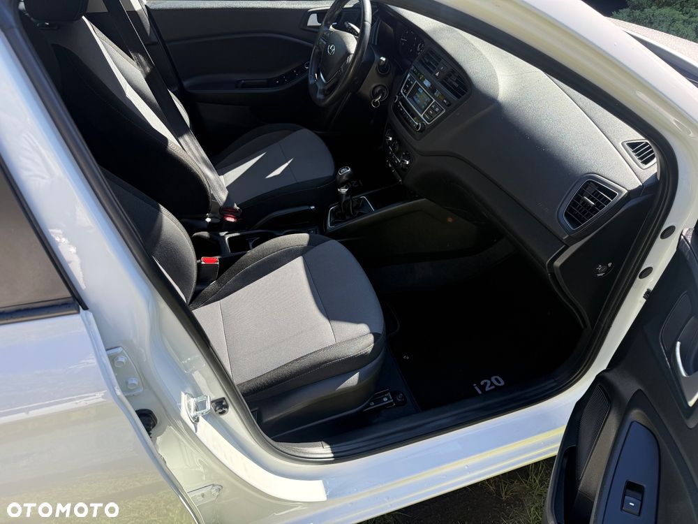Hyundai i20 1.2 Comfort - 12