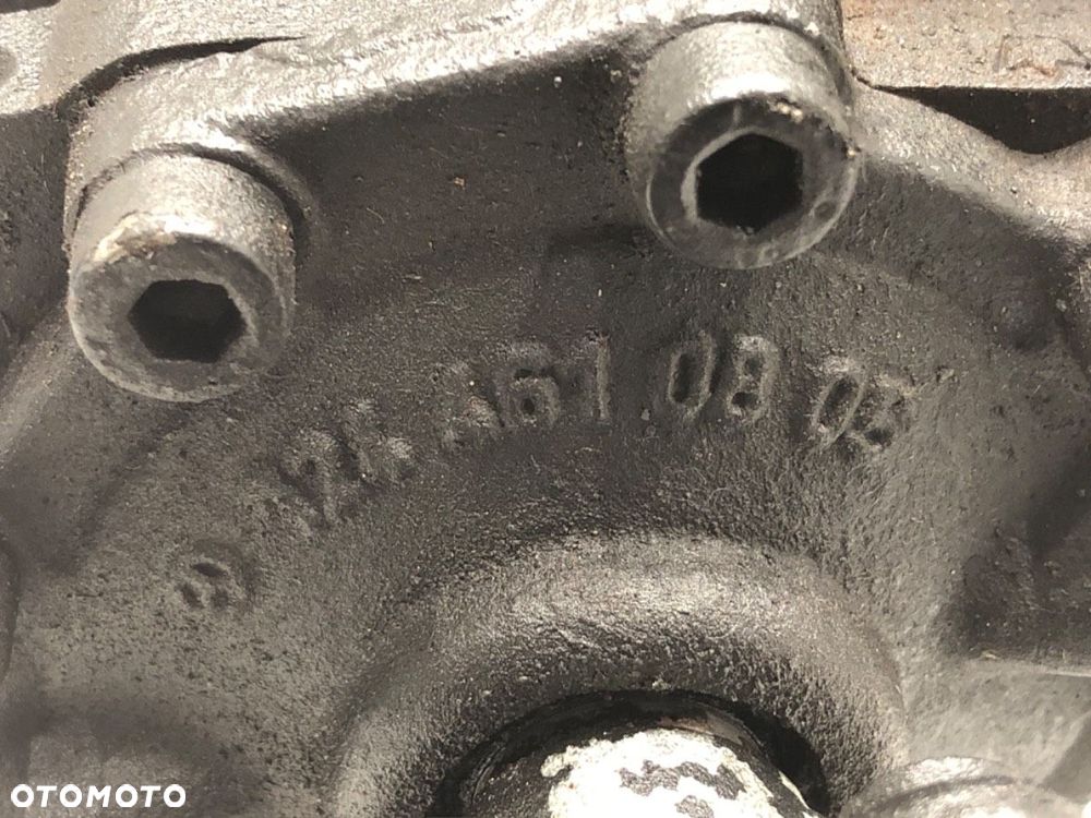 PRZEKŁADNIA ŚLIMAKOWA  SSANGYONG CHAIRMAN (HT_) 1997 - 2022 3.2 165 kW [225 KM] benzyna 2011 - - 7