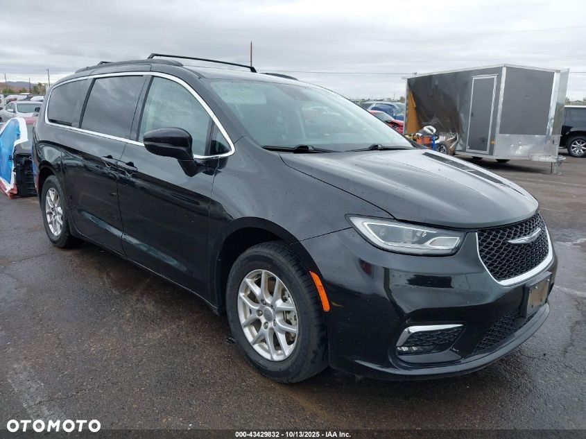 Chrysler Pacifica - 1