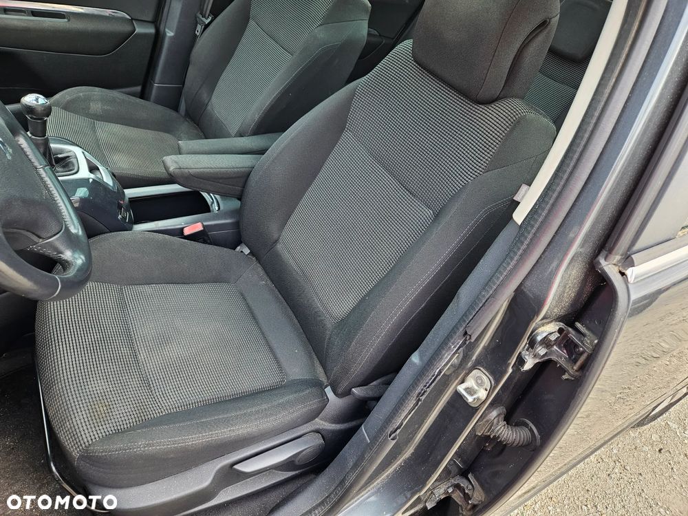 Fotel kierowcy pasażera PEUGEOT 5008 I 2010r Europa - 1