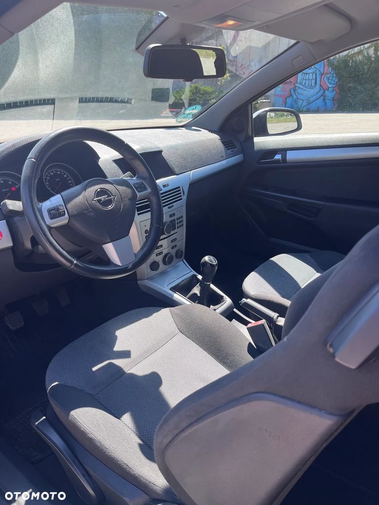 Opel Astra - 10