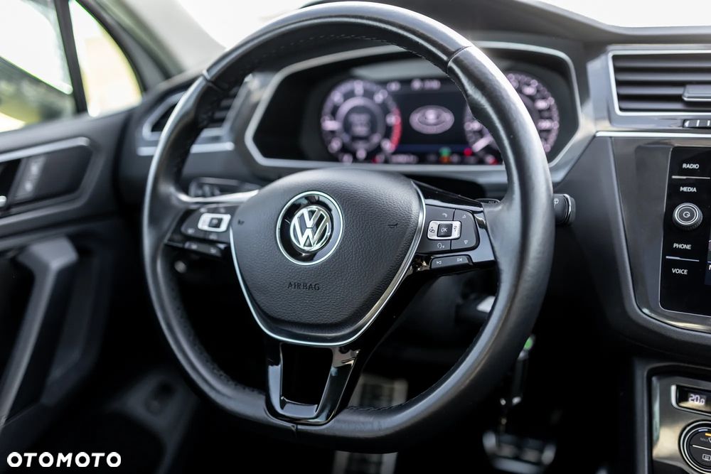 Volkswagen Tiguan 2.0 TDI SCR 4MOTION DSG Highline - 6