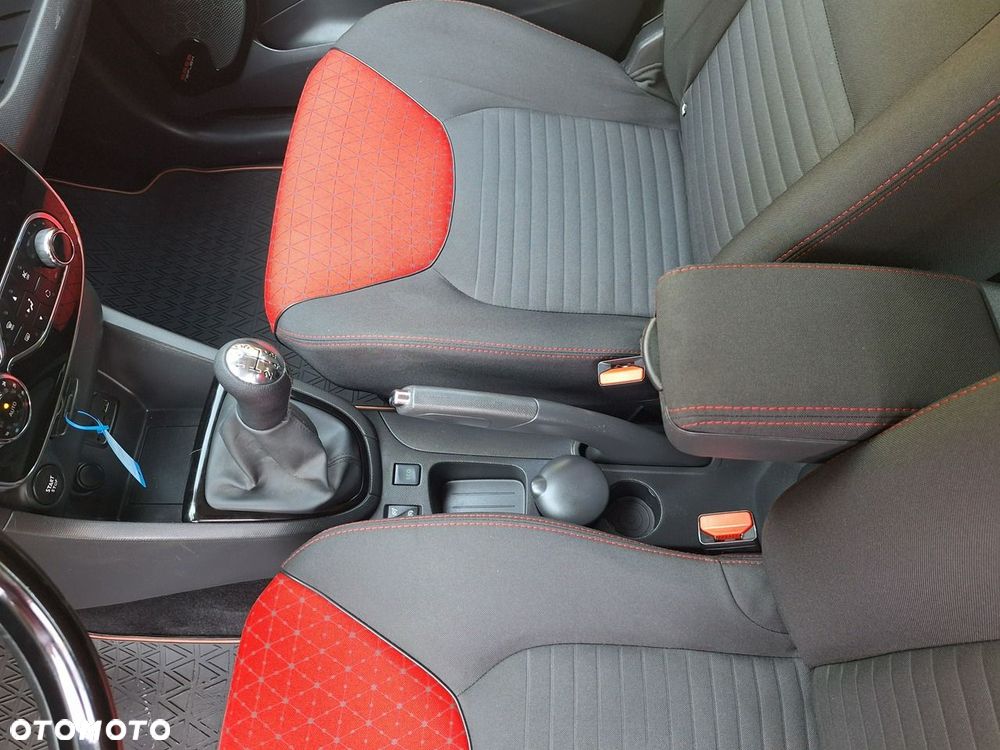 Renault Clio (Energy) TCe 90 Start & Stop INTENS - 21