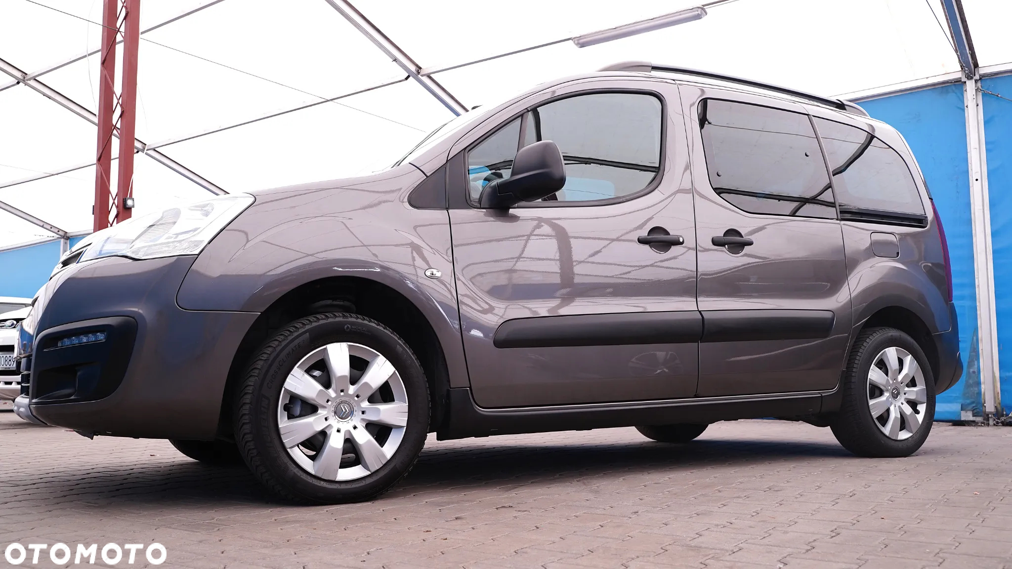 Citroën Berlingo Multispace PureTech 110 SHINE - 8