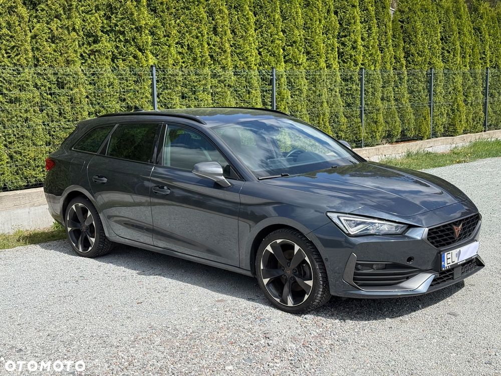 Cupra Leon 1.5 eTSI DSG - 4
