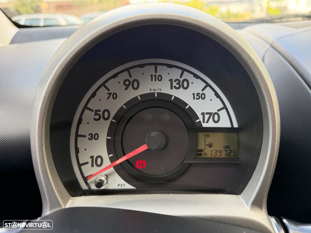 Toyota Aygo 1.0 + AC+VSC - 14