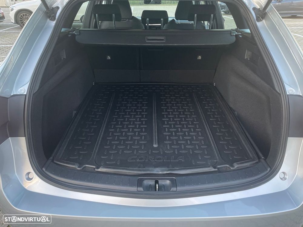 Toyota Corolla Touring Sports 1.8 Hybrid Comfort - 10