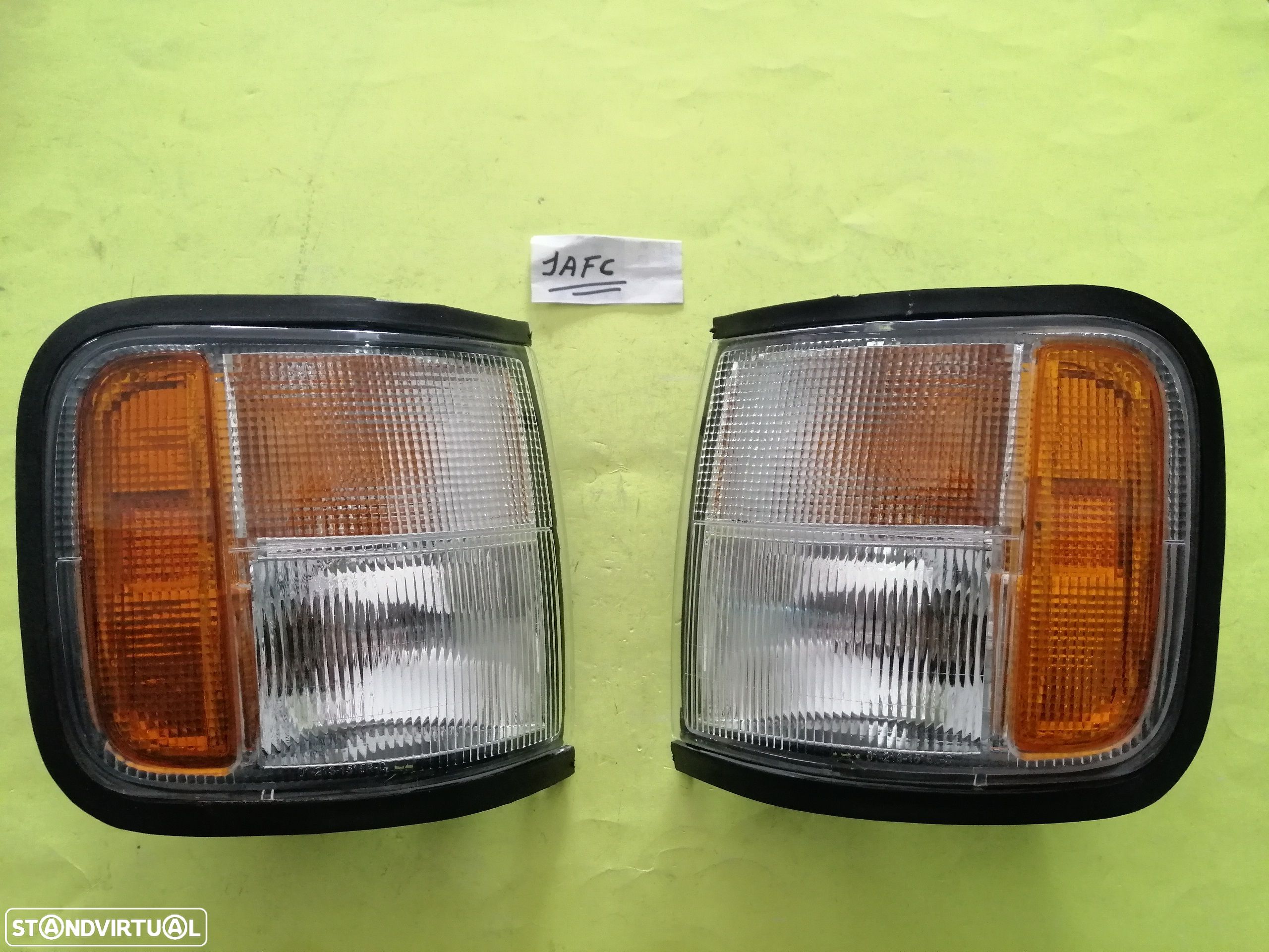 Farolim / Farolins da frente Opel Monterey 3100 Turbo diesel NOVOS - 1