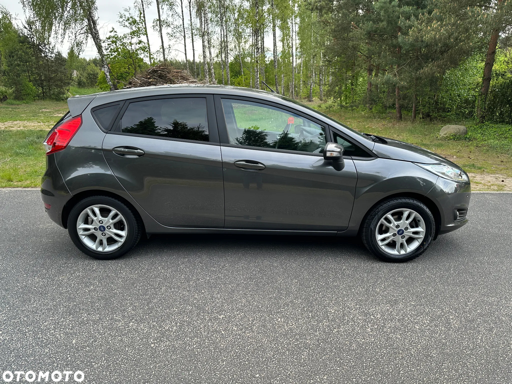 Ford Fiesta - 8