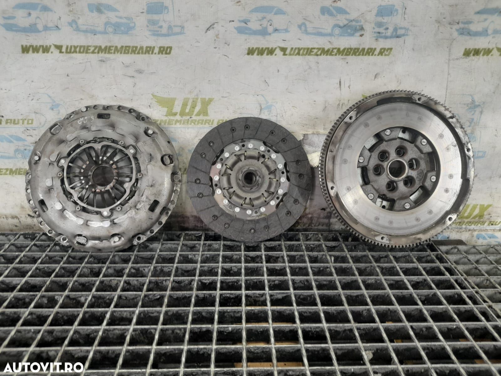 Kit ambreiaj volanta cu masa simpla 1.6 tdi cayc Volkswagen VW Golf 6 - 1