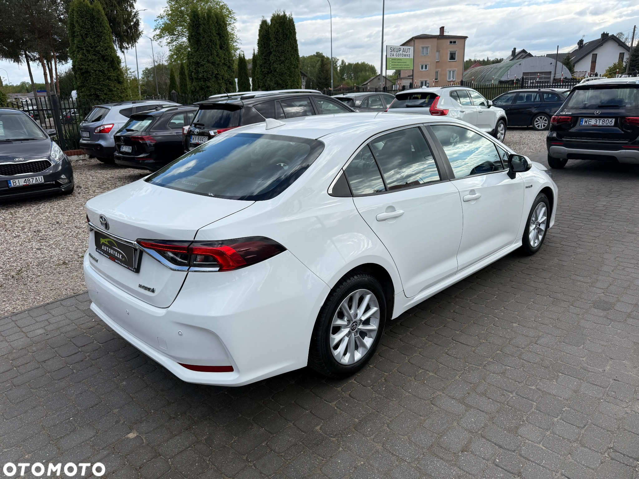 Toyota Corolla 1.8 Hybrid Comfort - 4