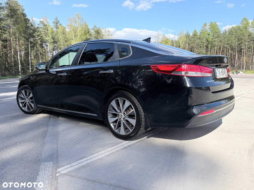 Kia Optima - 2