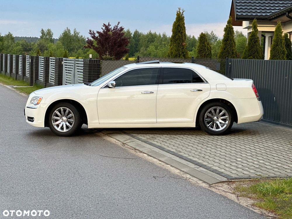 Chrysler 300C 3.5 V6 AWD - 13