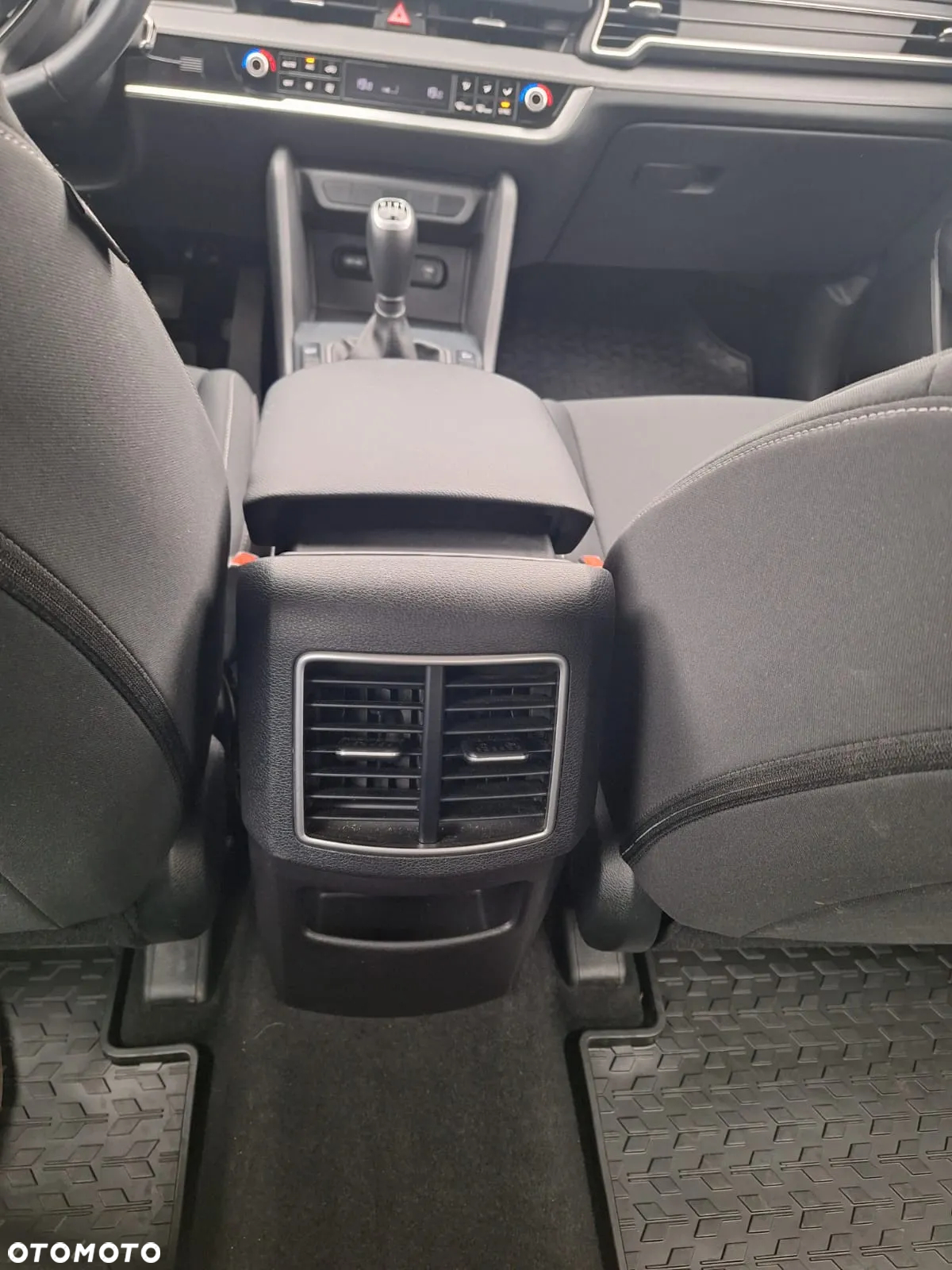 Kia Sportage 1.6 T-GDI M 2WD - 24