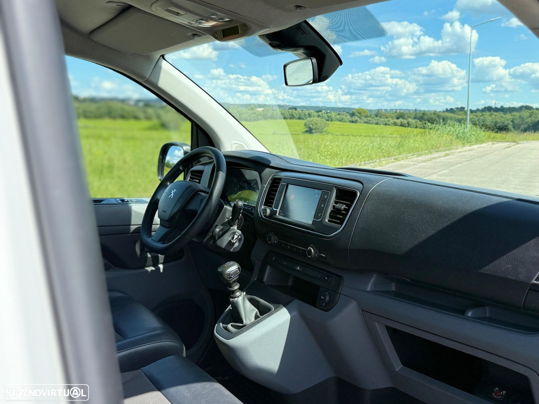 Peugeot Expert 1.5 BlueHDi L2H1 Premium Standard - 9