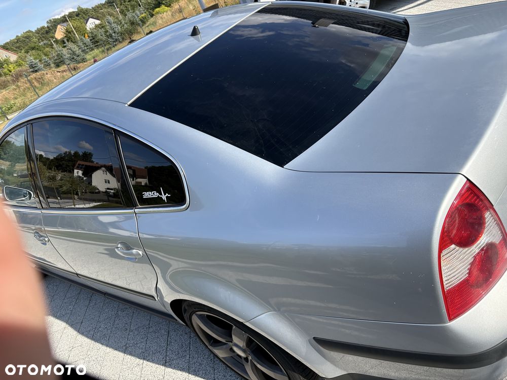 Volkswagen Passat - 3