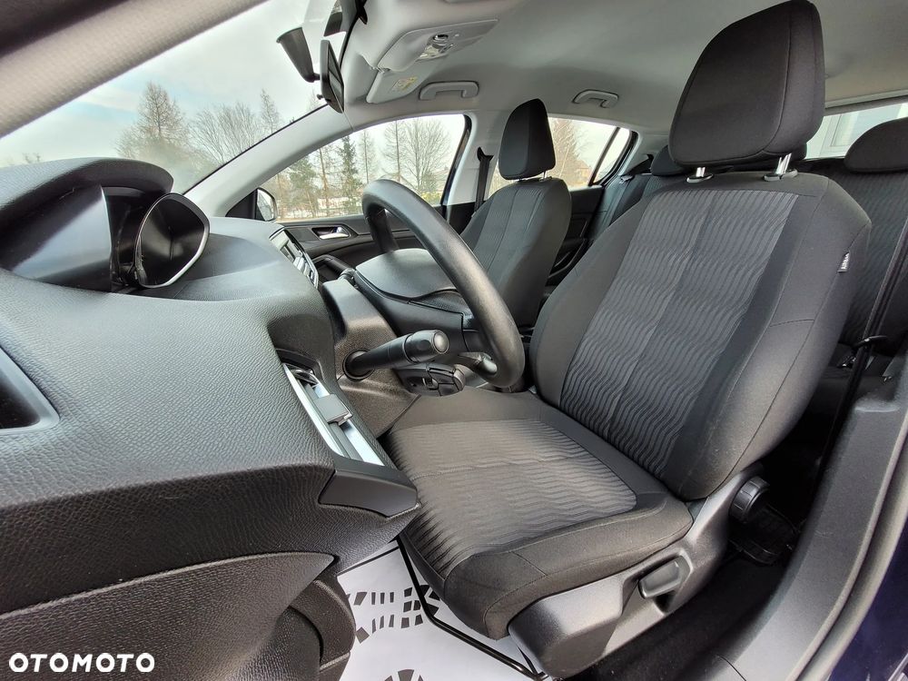 Peugeot 308 1.6 HDi Presence - 15