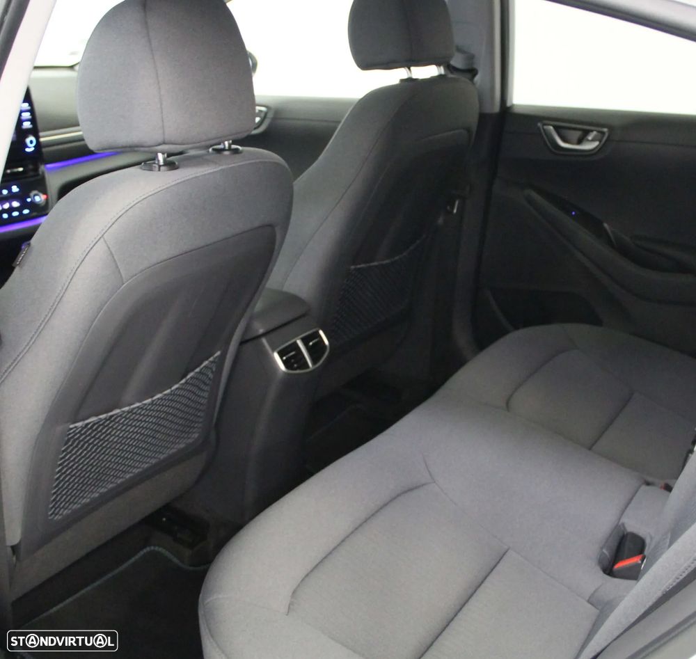 Hyundai Ioniq 1.6 GDI PHEV - 6