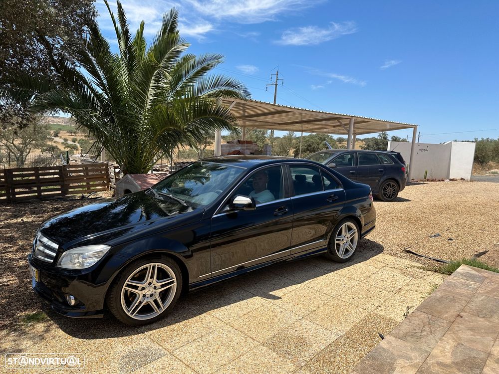 Mercedes-Benz C 320 - 21