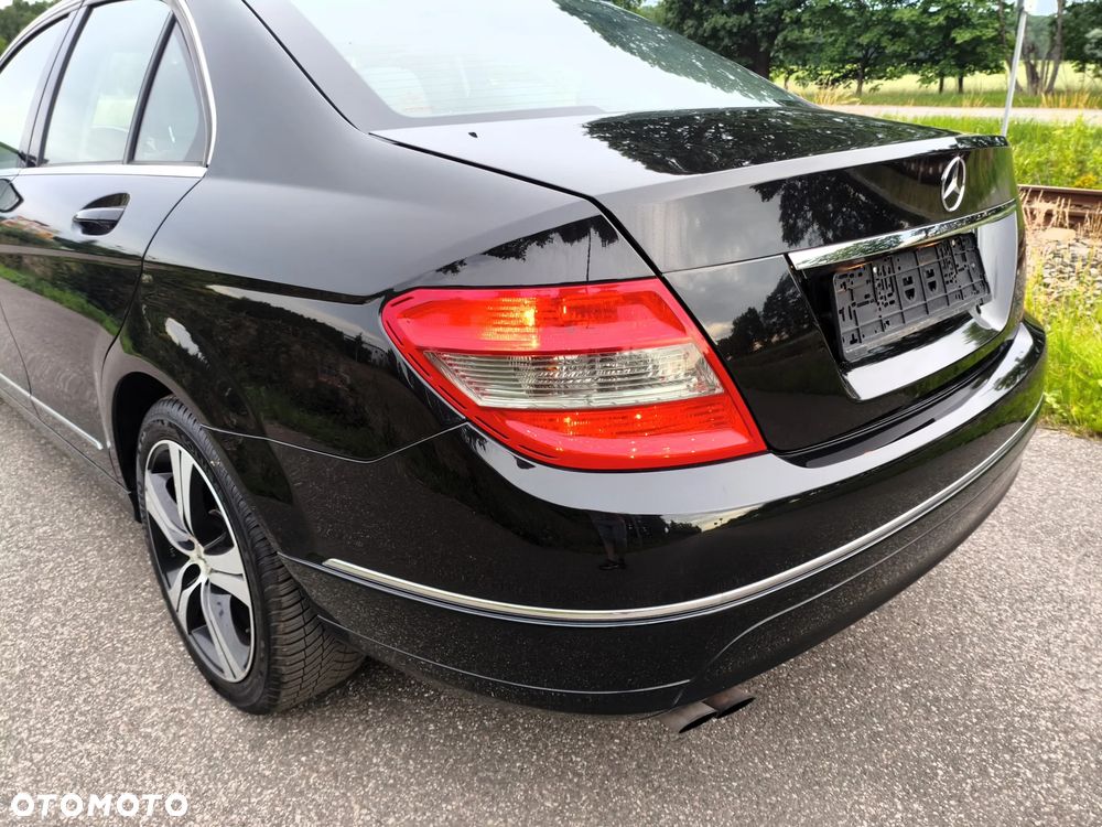 Mercedes-Benz Klasa C 180 Kompressor Automatik Avantgarde - 17