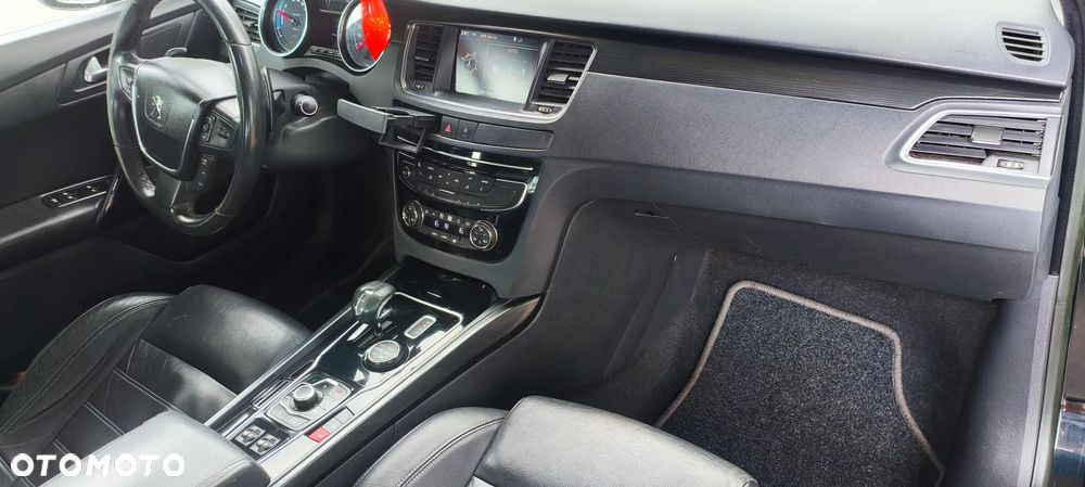 Peugeot 508 Hybrid4 - 16