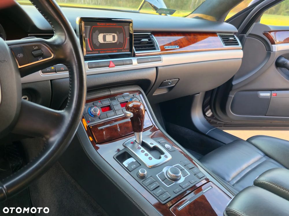 Audi A8 4.2 TDI L Quattro - 17