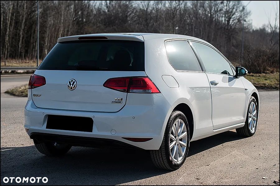 Volkswagen Golf - 14