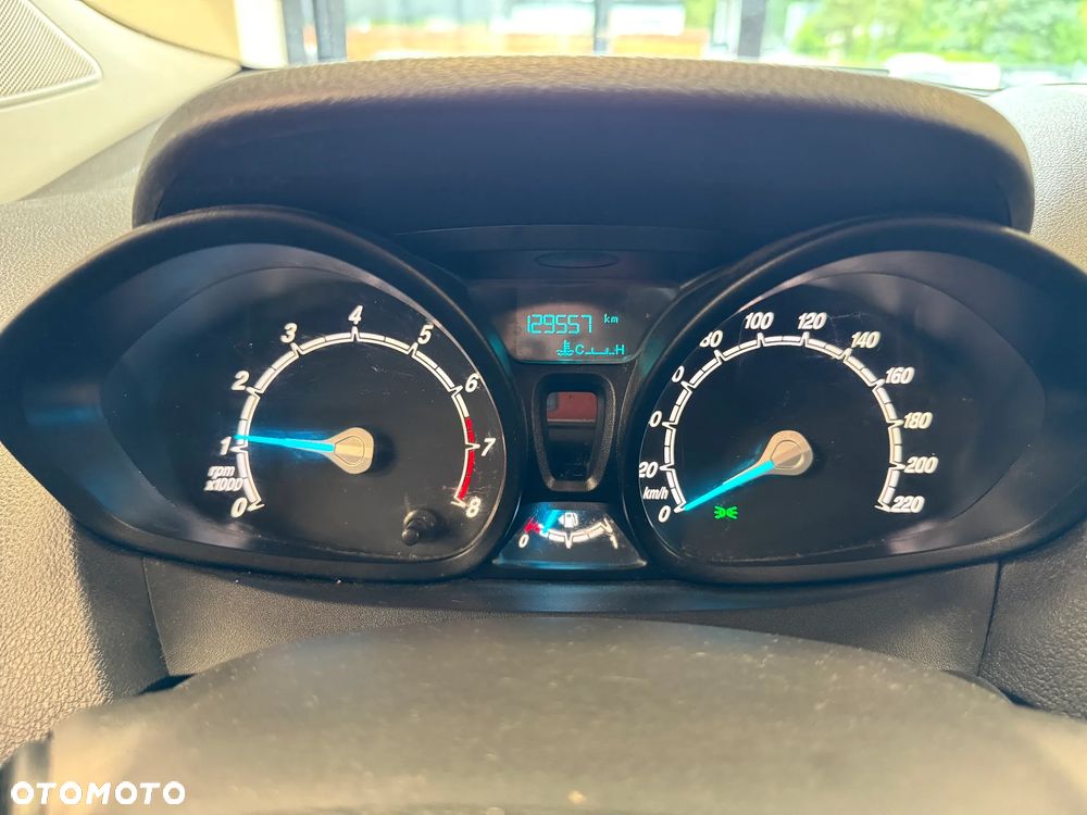 Ford Tourneo Courier 1.0 EcoBoost Trend - 17