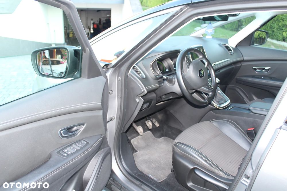 Renault Scenic TCe 140 GPF BUSINESS EDITION - 8
