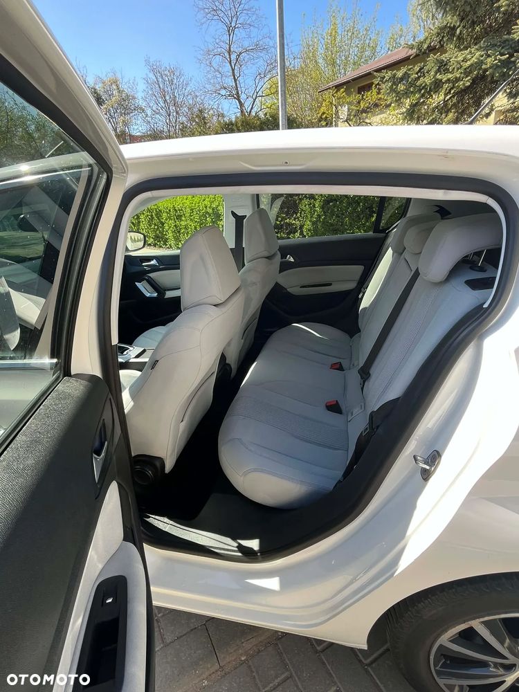 Peugeot 308 2.0 BlueHDi Allure S&S - 5
