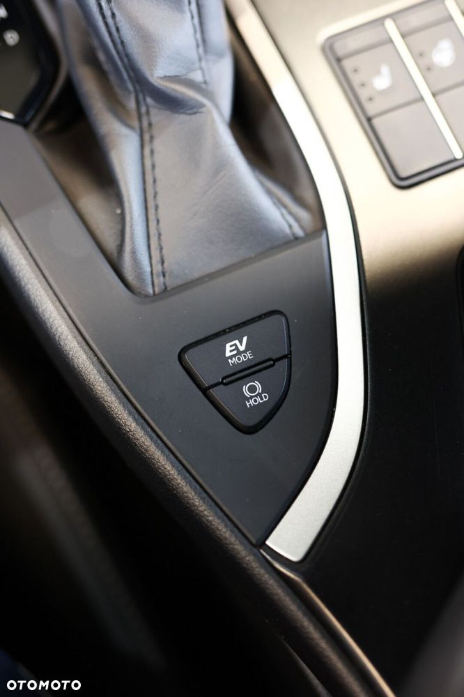 Lexus UX 250h GPF F Sport Design 2WD - 37