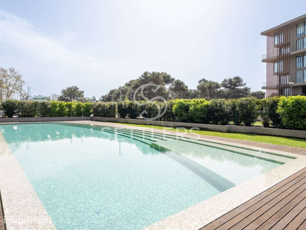 Apartamento T4 em Condomínio a 350 Metros do Mar - Grande imagem: 3/26