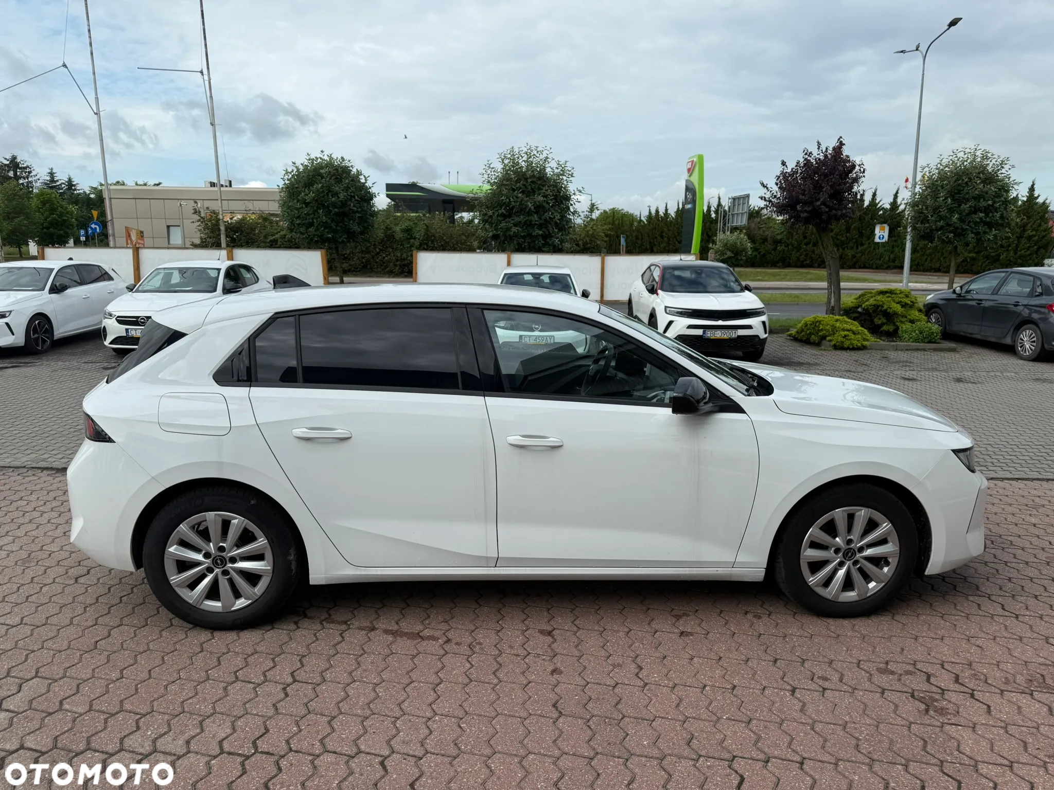 Opel Astra V 1.2 T Edition S&S - 2