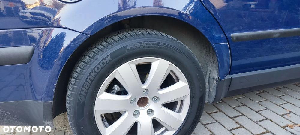 Volkswagen Passat 1.6 Basis - 12