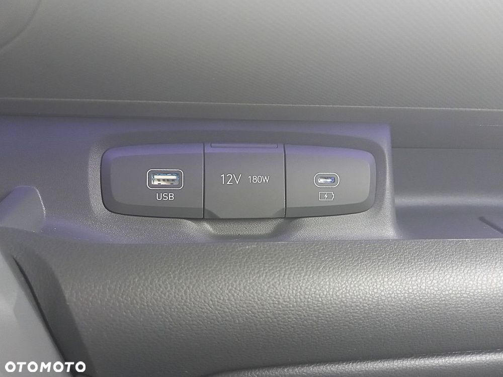 Hyundai Inster 49kWh Cross Smart - 24