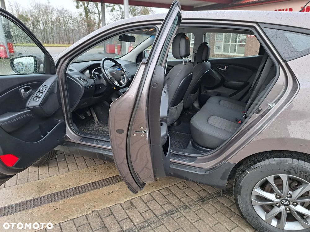 Hyundai ix35 - 13