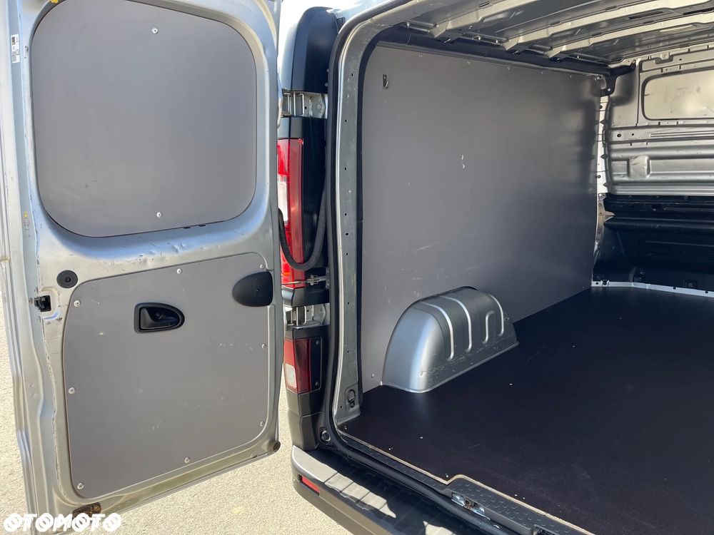 Opel Vivaro - 39