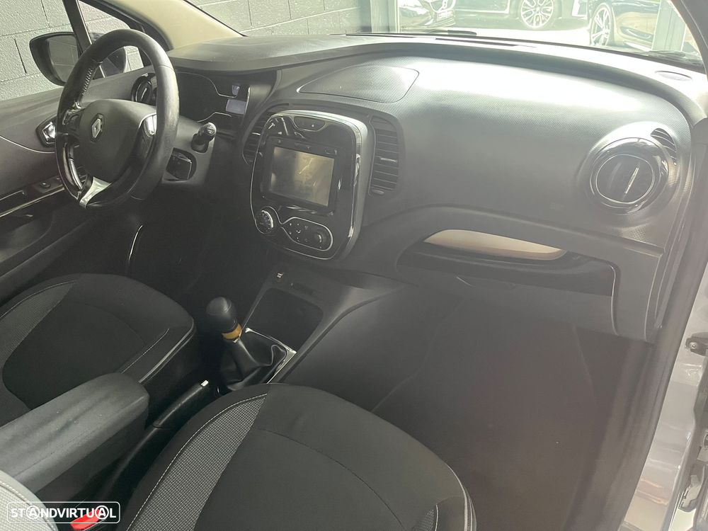 Renault Captur 1.5 dCi - 14
