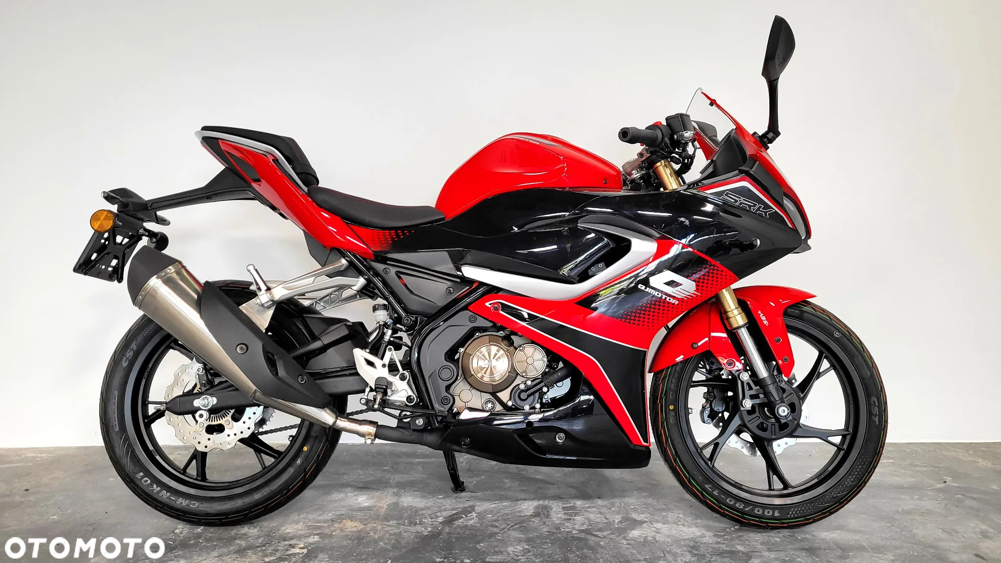 QJMOTOR SRK 125R - 2