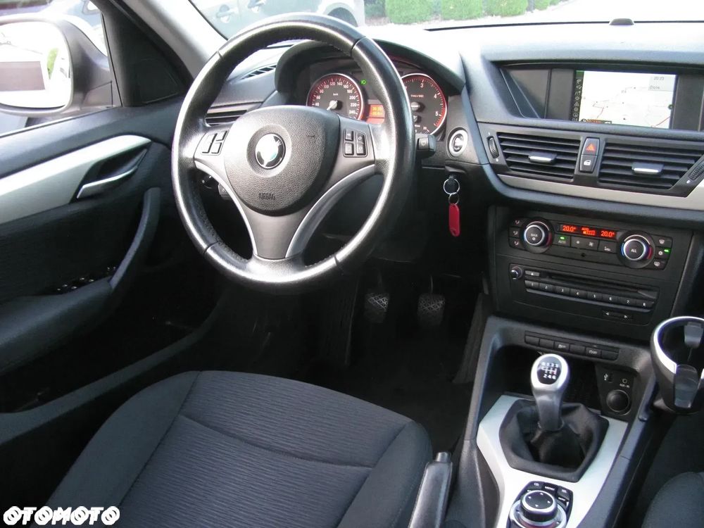 BMW X1 - 26