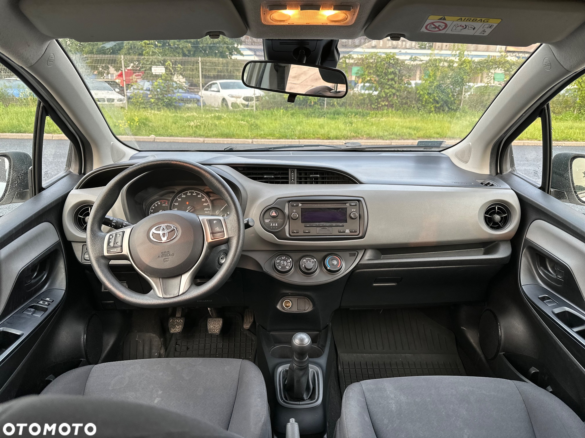 Toyota Yaris - 8