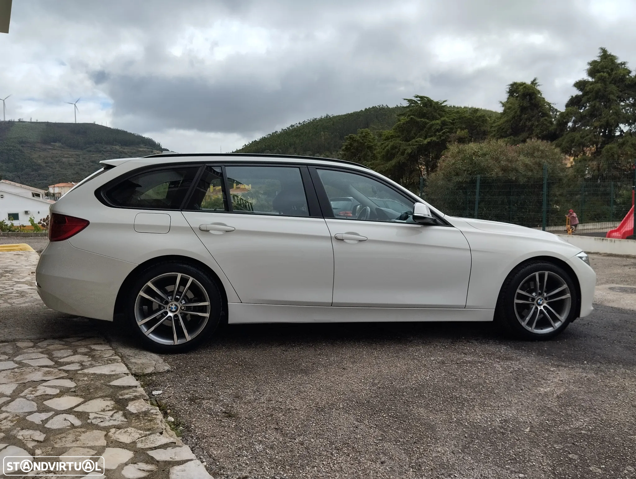 BMW 318 d Touring Line Sport - 10